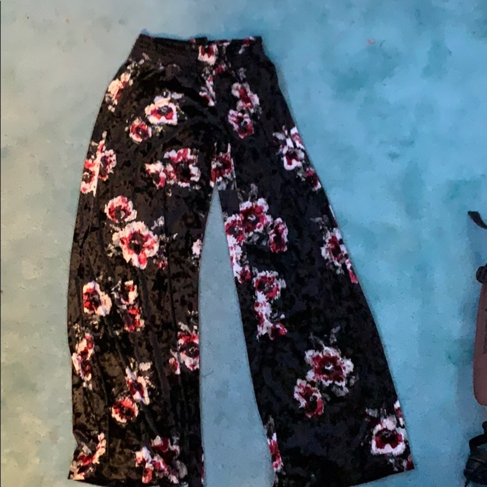 Velvet floral pants